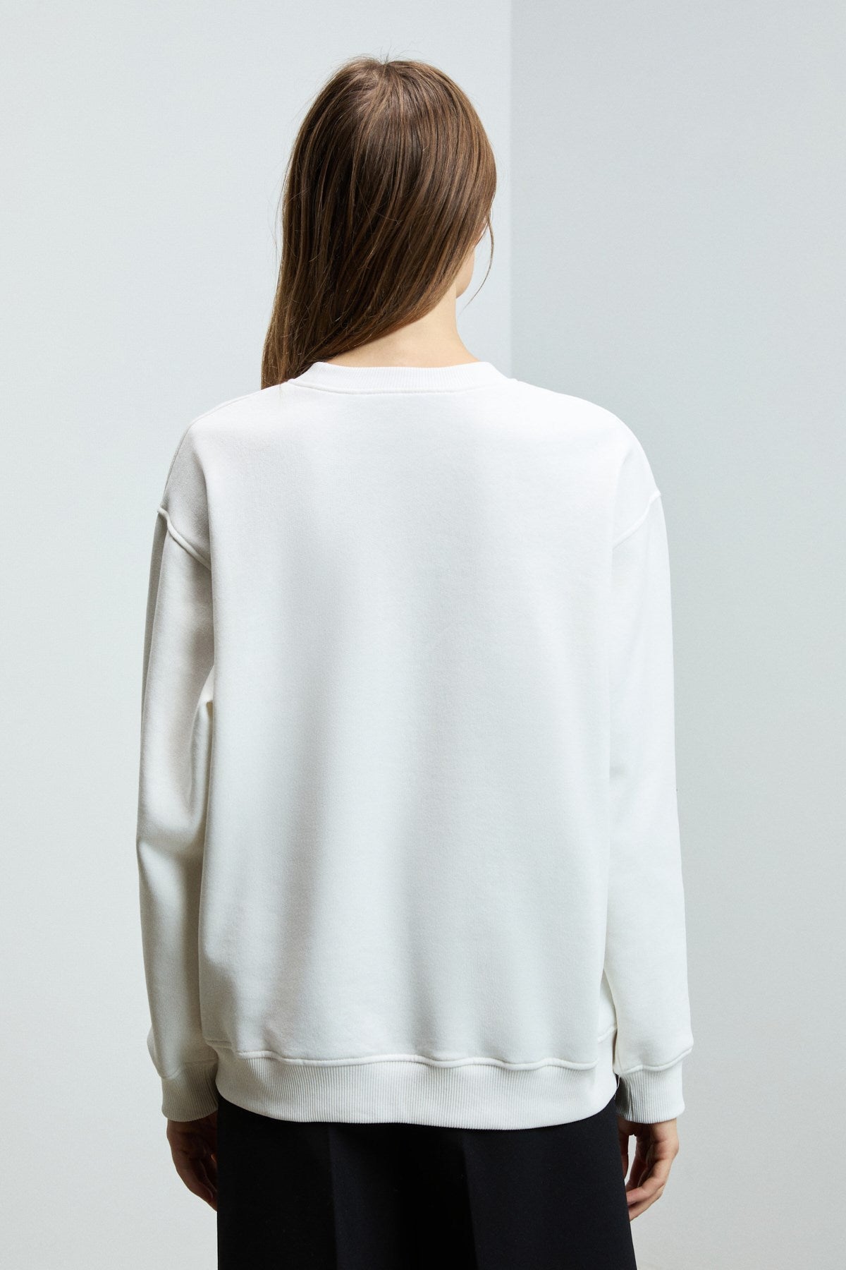 ETHIQUET KARIUS Damen Bio Sweatshirt Weiß