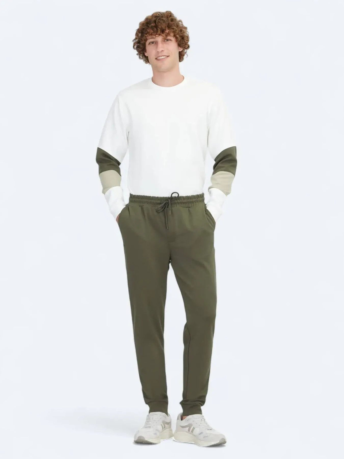 Khaki-Sweatpants
