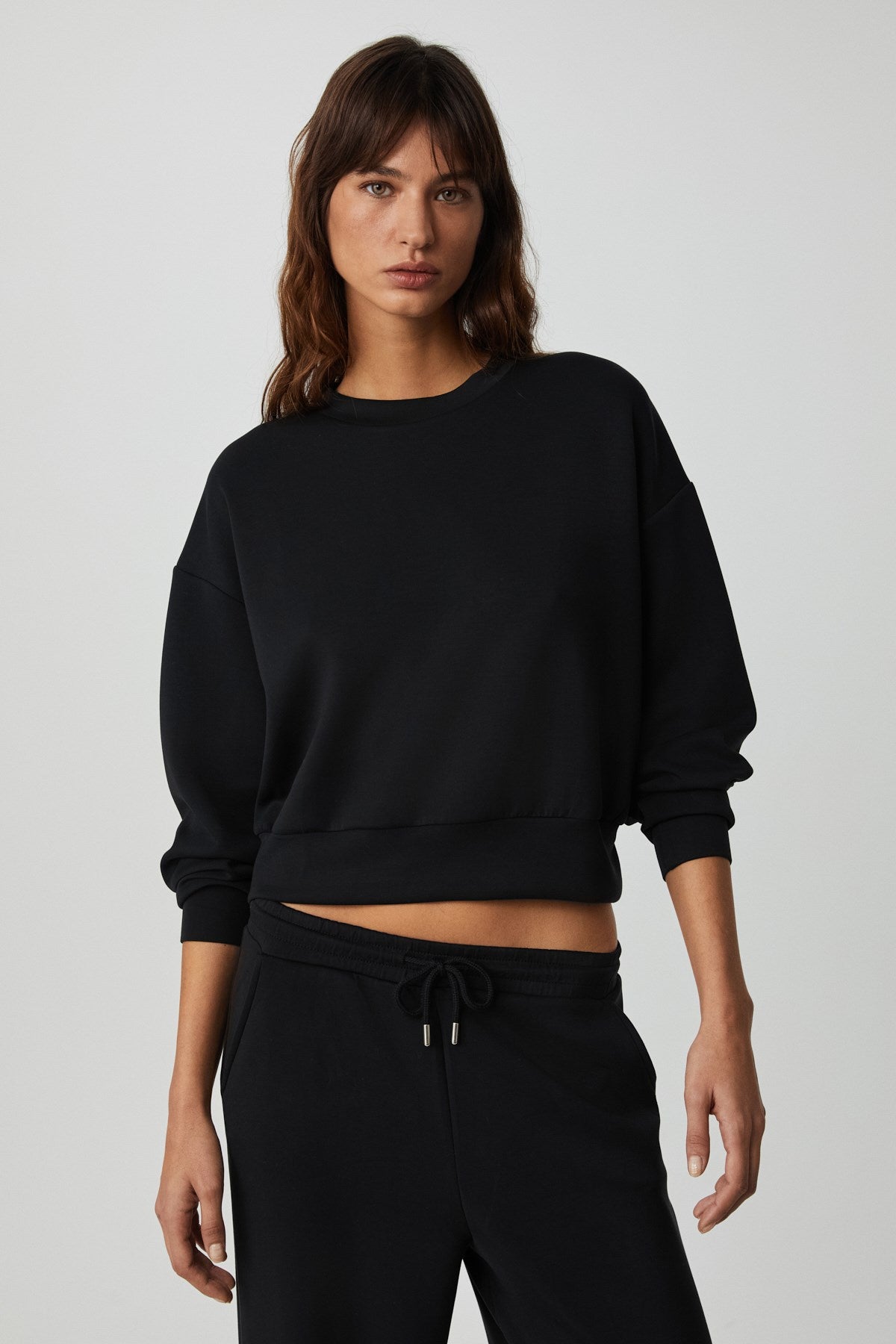 ETHIQUET KIERSTAN Damen Oversize Trainingsanzug Schwarz