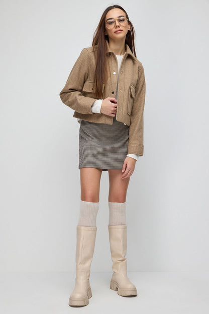 Kurze Jacke mit Taschen