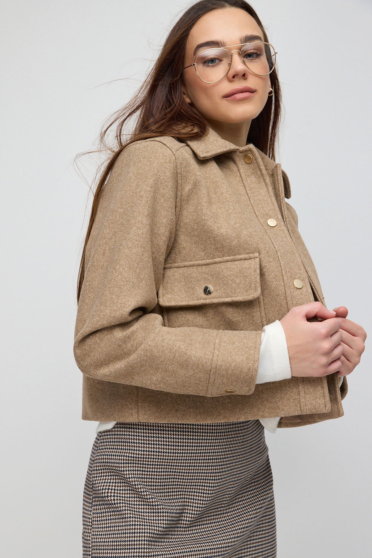 Kurze Jacke mit Taschen