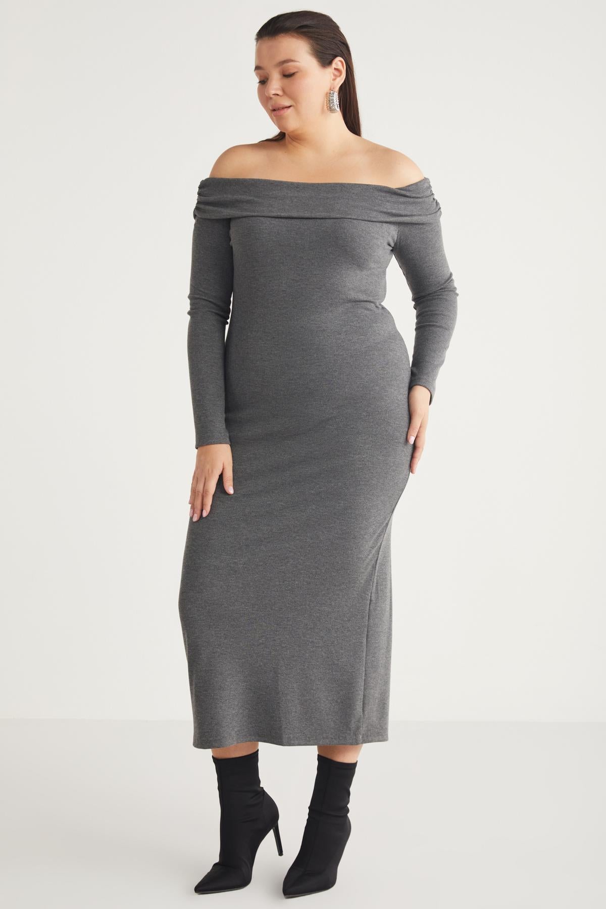 ETHIQUET KIZUKIBB Große Größen Strickkleid Graue Melange