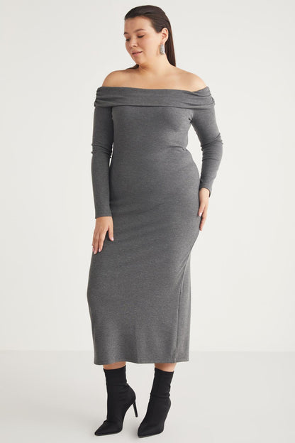 KIZUKIBB Große Größen Strickkleid