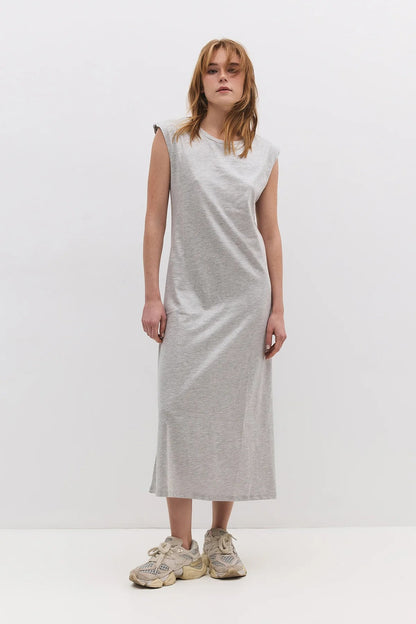 Ärmelloses Kleid