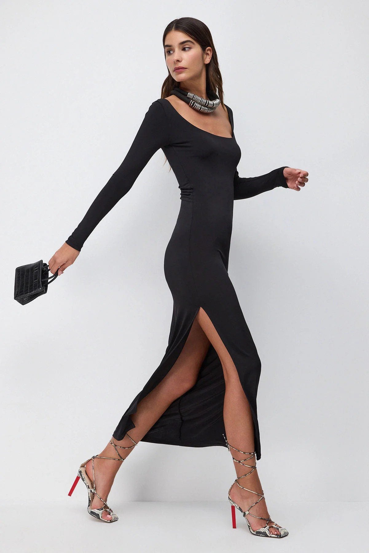 Maxikleid mit langen Ärmeln