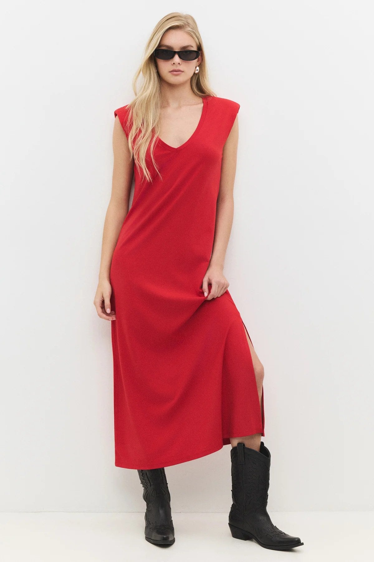 Ärmelloses langes Kleid