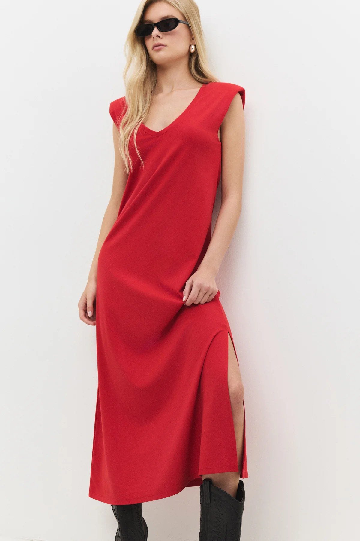 Ärmelloses langes Kleid