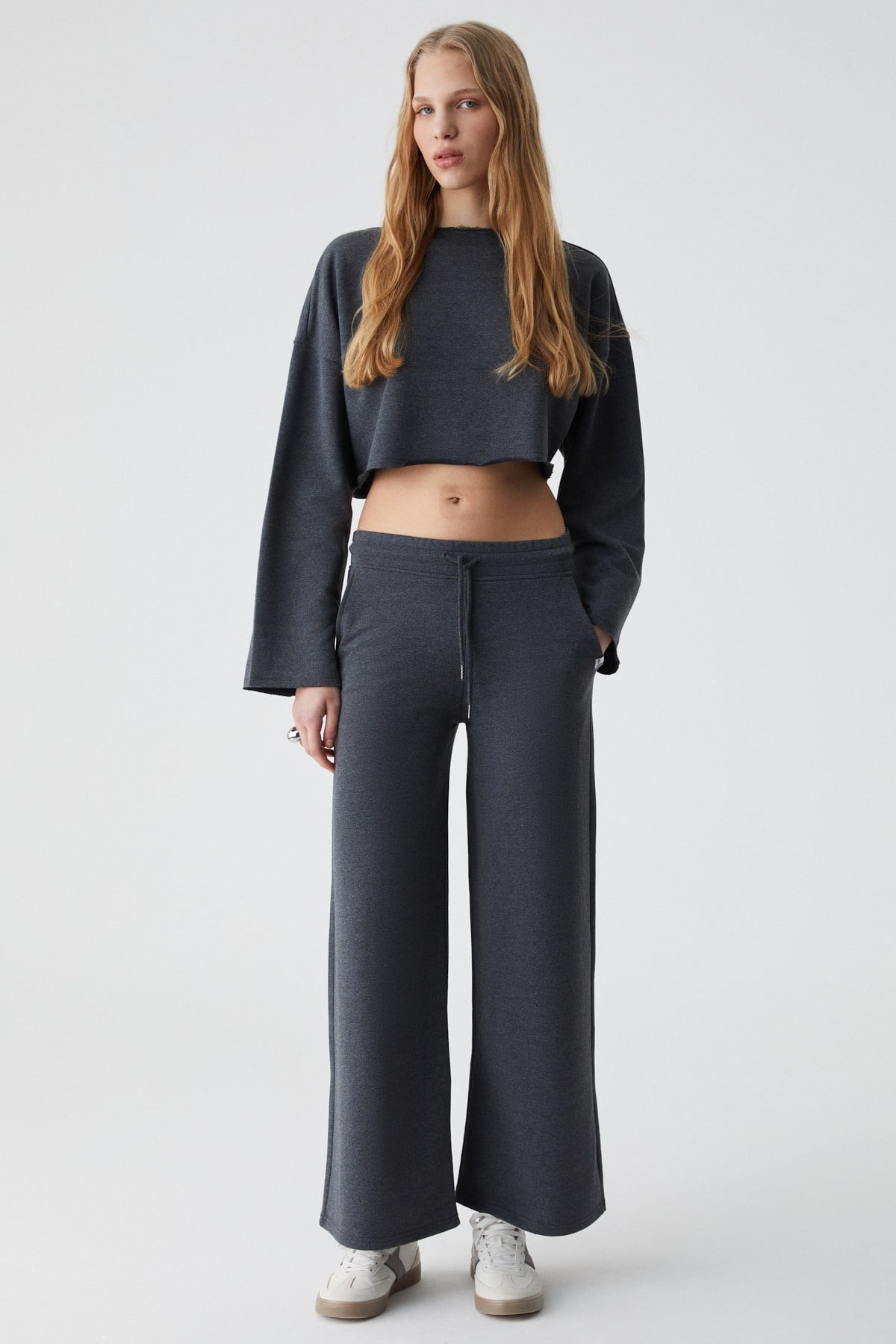 KLIOS Damen Weites Slim-Trainingsanzug-Set
