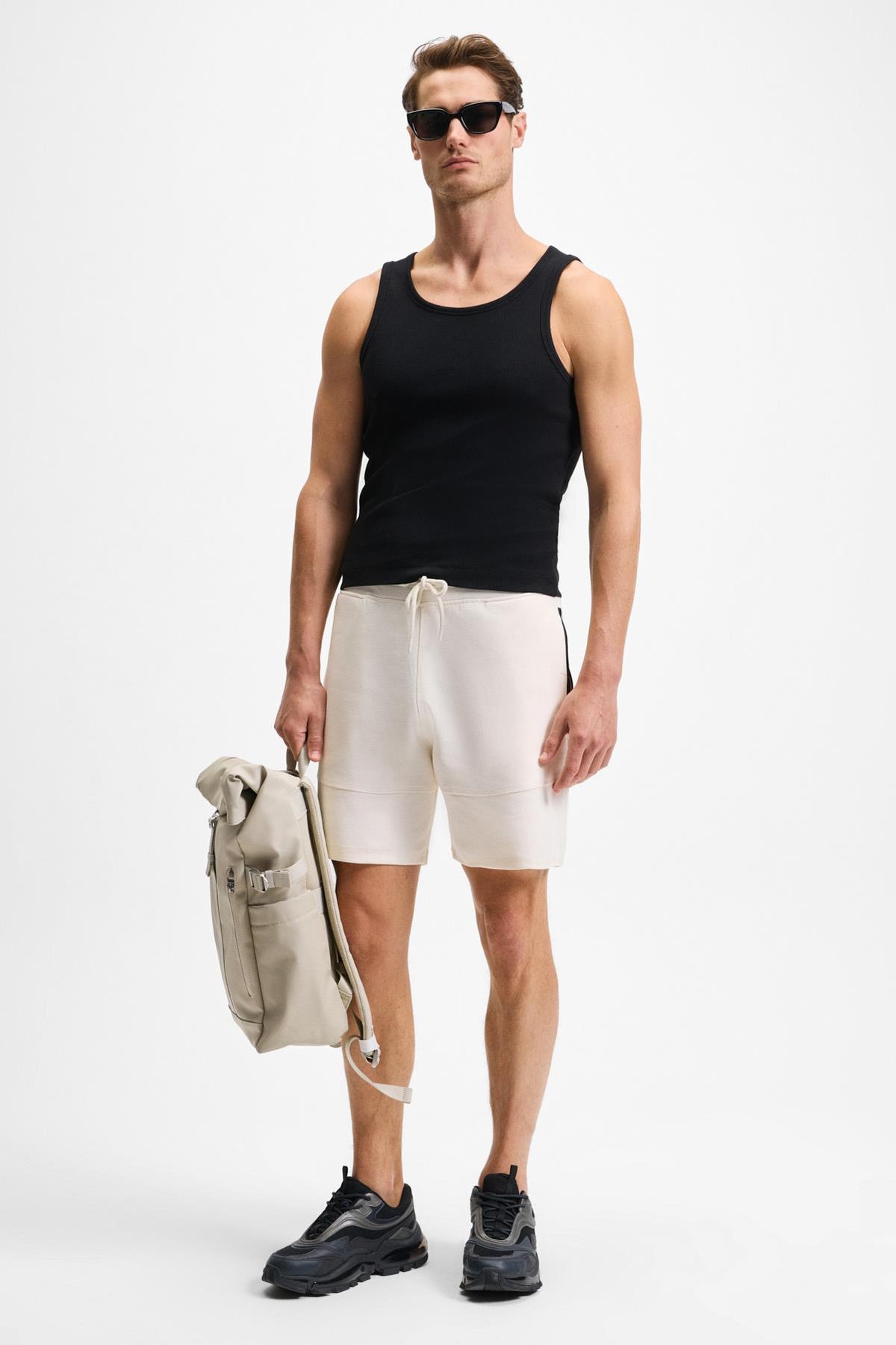 GRIMELANGE KONSA Herren Relaxed Fit Shorts Ecru