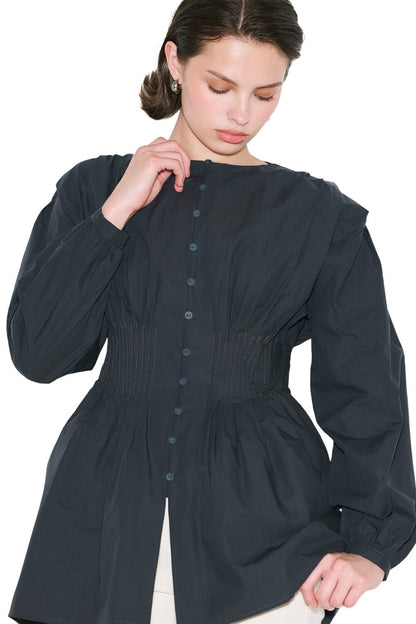 LANGÄRMLIGE BLUSE MIT FINISTELEIZEN IN DER TAILLE, ECRU