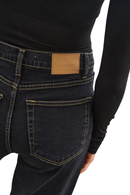 Lange, leichte Jeans mit weitem Bein, schwarz.