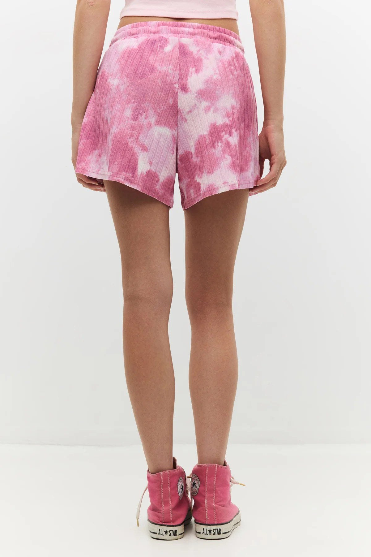 Bequeme Mini-Shorts mit elastischem Bund