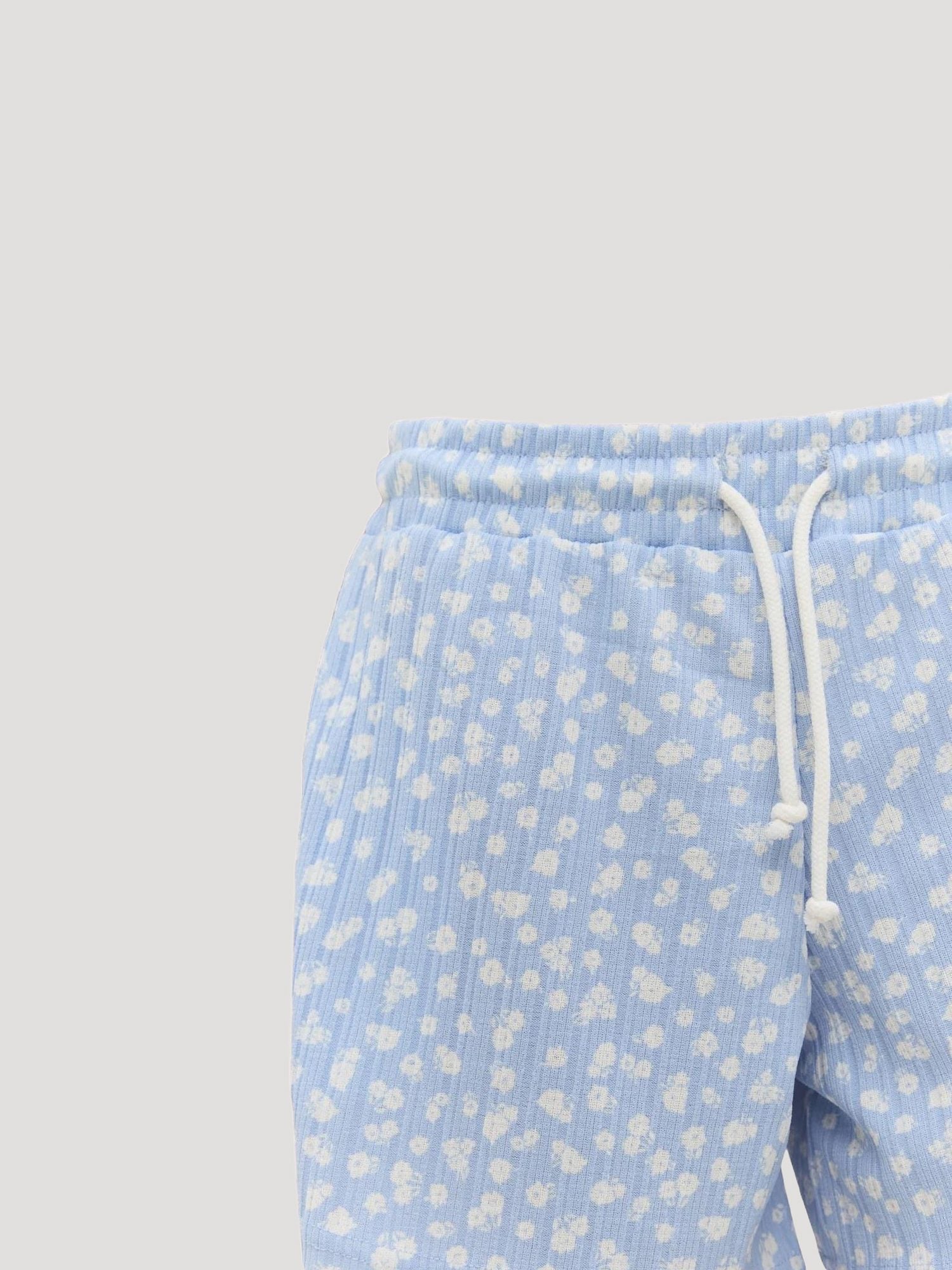 Bequeme Mini-Shorts mit elastischem Bund
