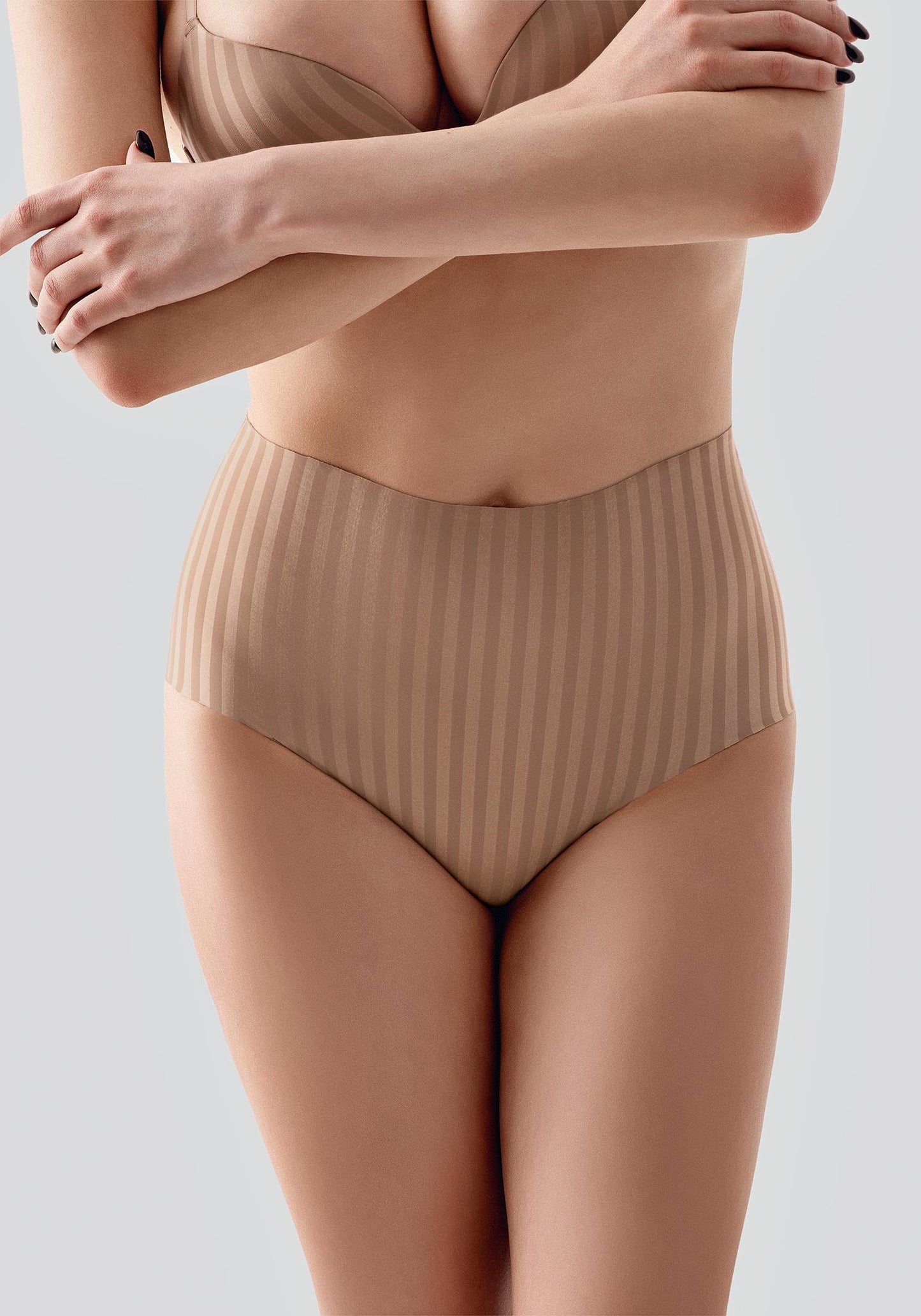 Laser Cut Hohe Taille Slip C19211 Cappuccino