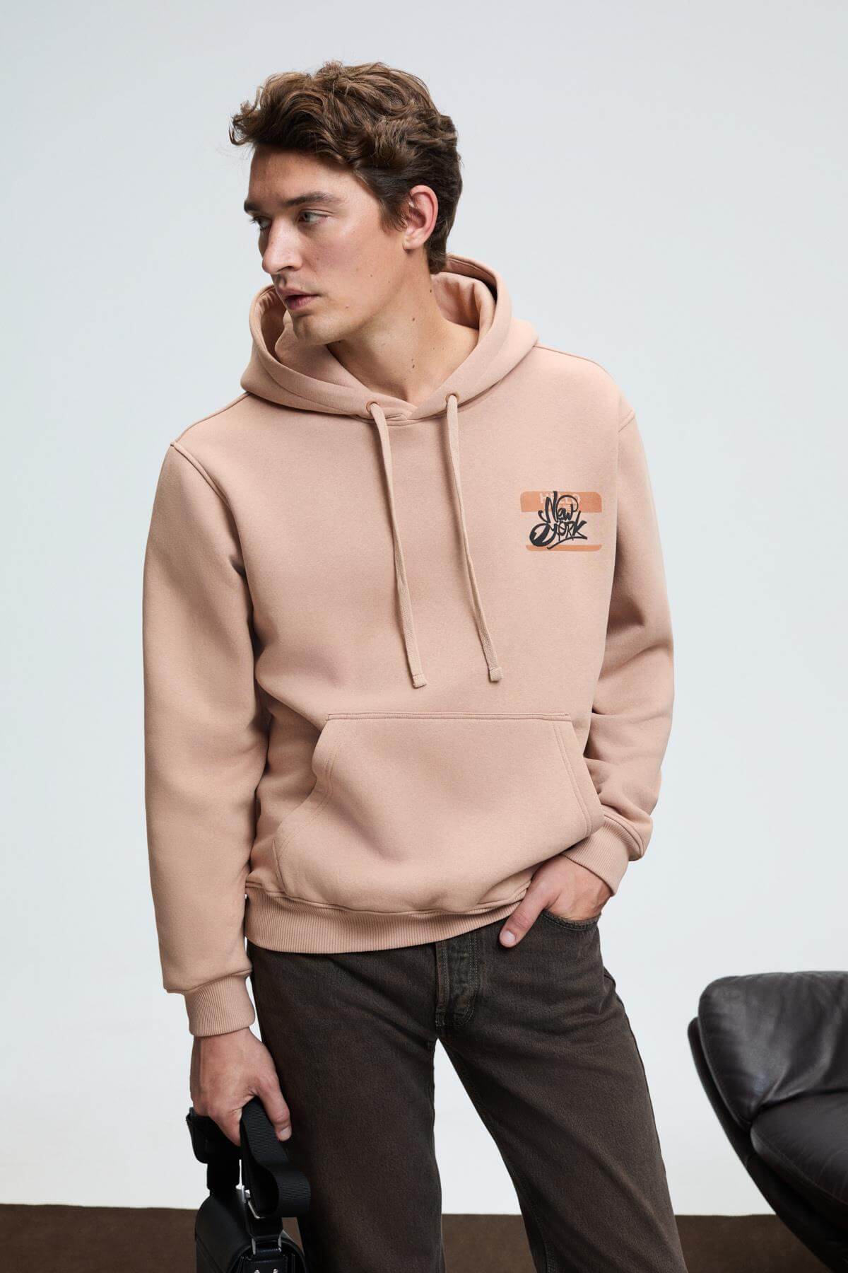 Herren Kapuzen-Sweatshirt Stickerei
