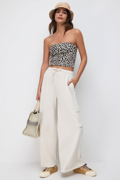 Trägerloses Crop-Top