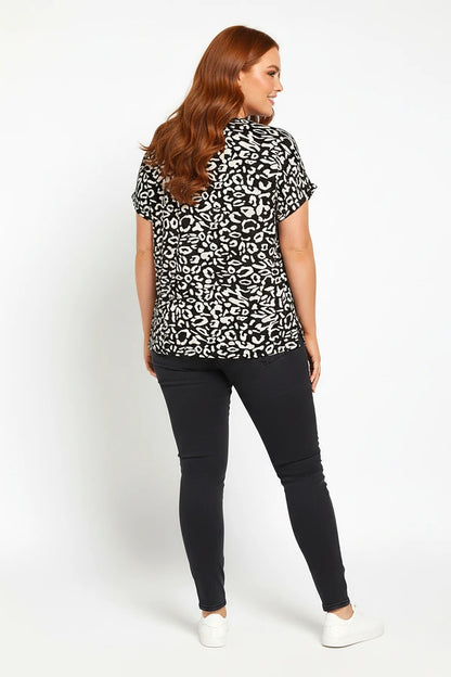 Leopardenmuster-T-Shirt