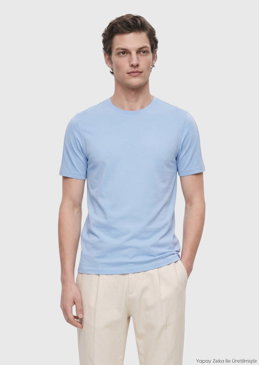 Einfaches T-Shirt mit Rundhalsausschnitt
