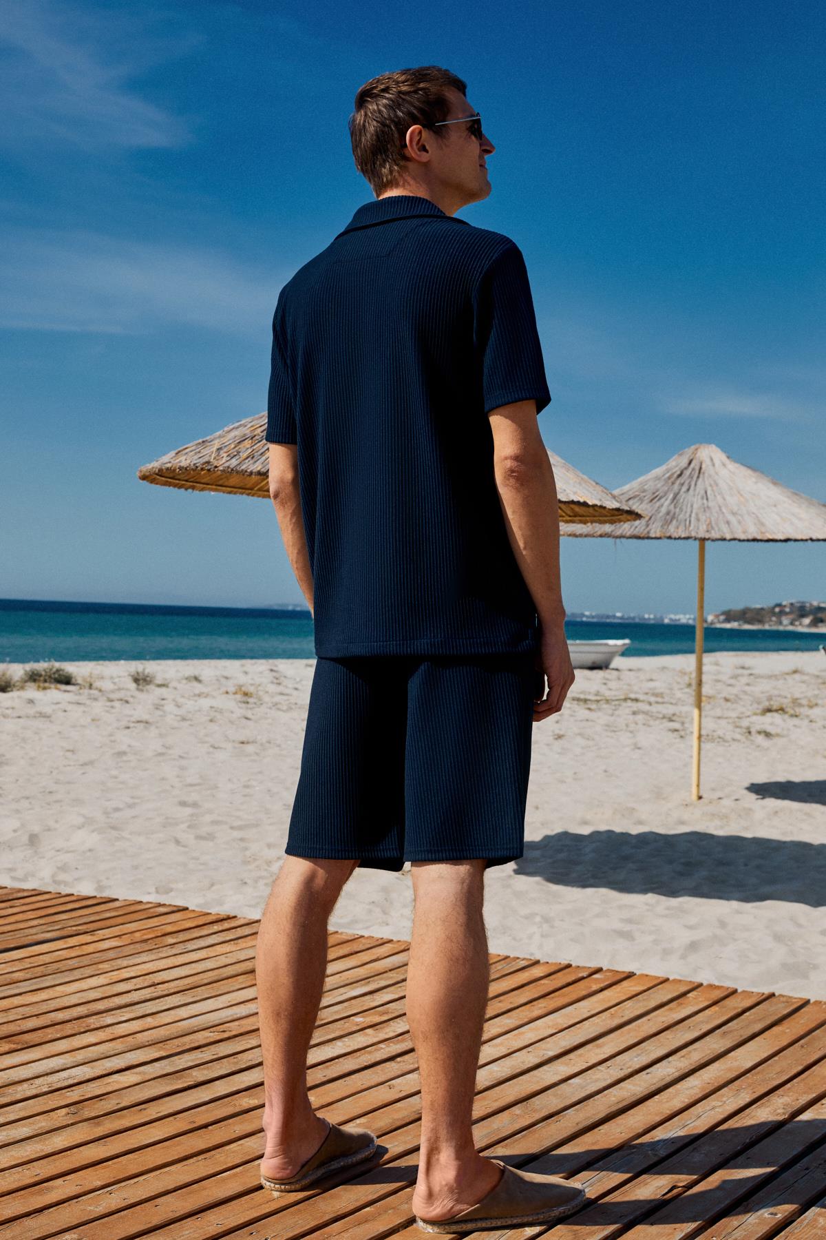 GRIMELANGE MALYES Herren Relaxed Fit Shorts Marineblau