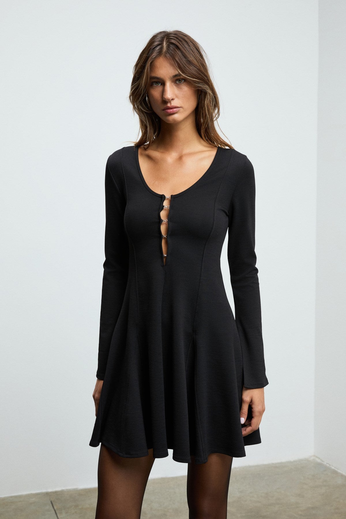 MARIVENA Damen V-Ausschnitt Minikleid