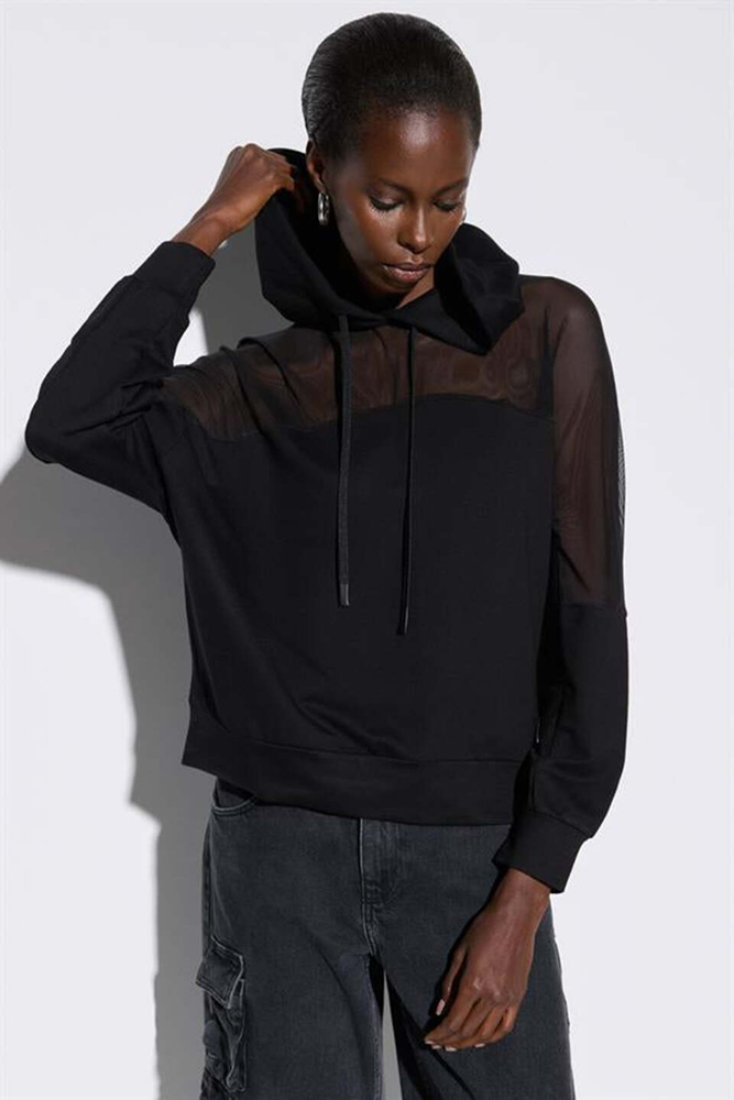 Kapuzenpullover aus Tüll