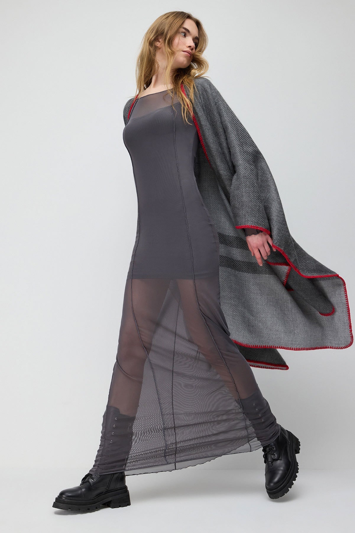 Langes Tüllkleid
