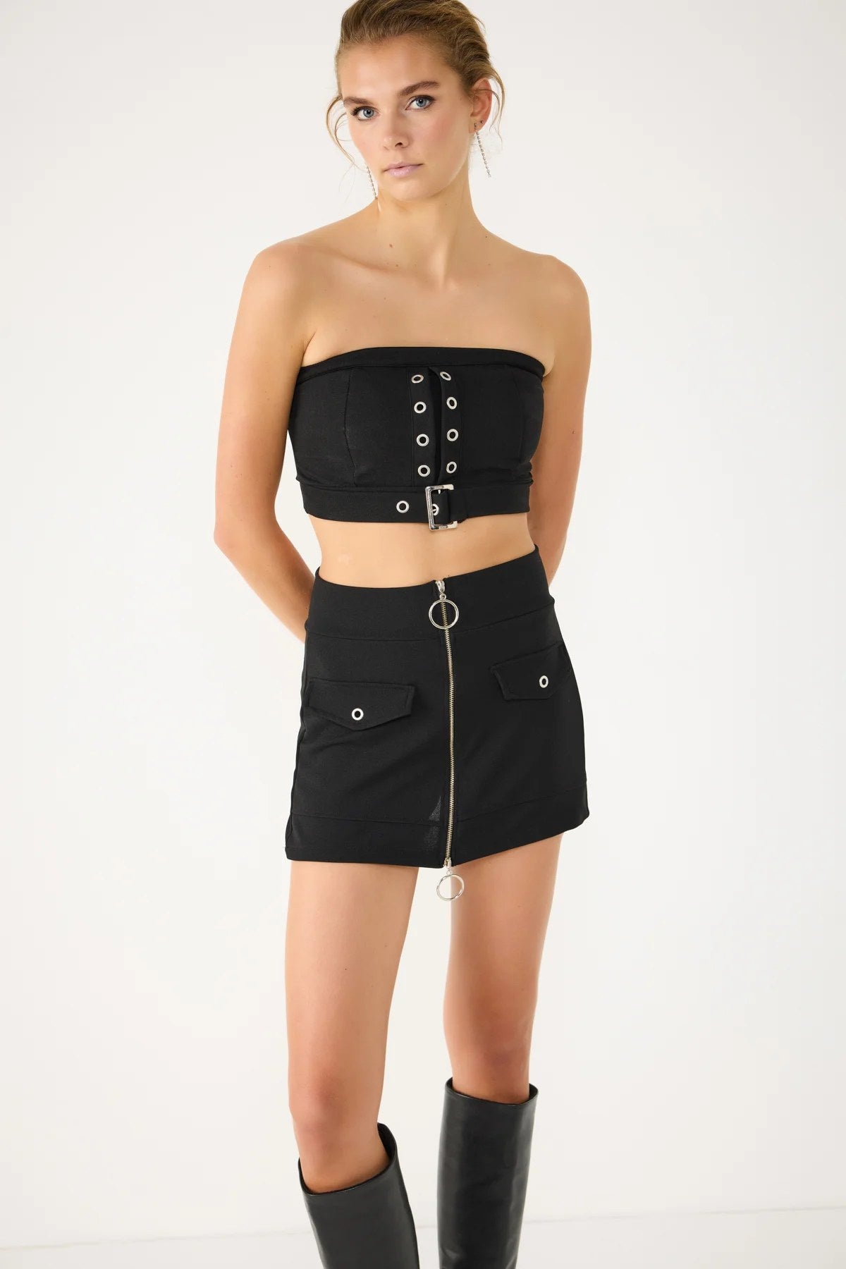 Set aus Ober- und Unterteil mit Metalldetails