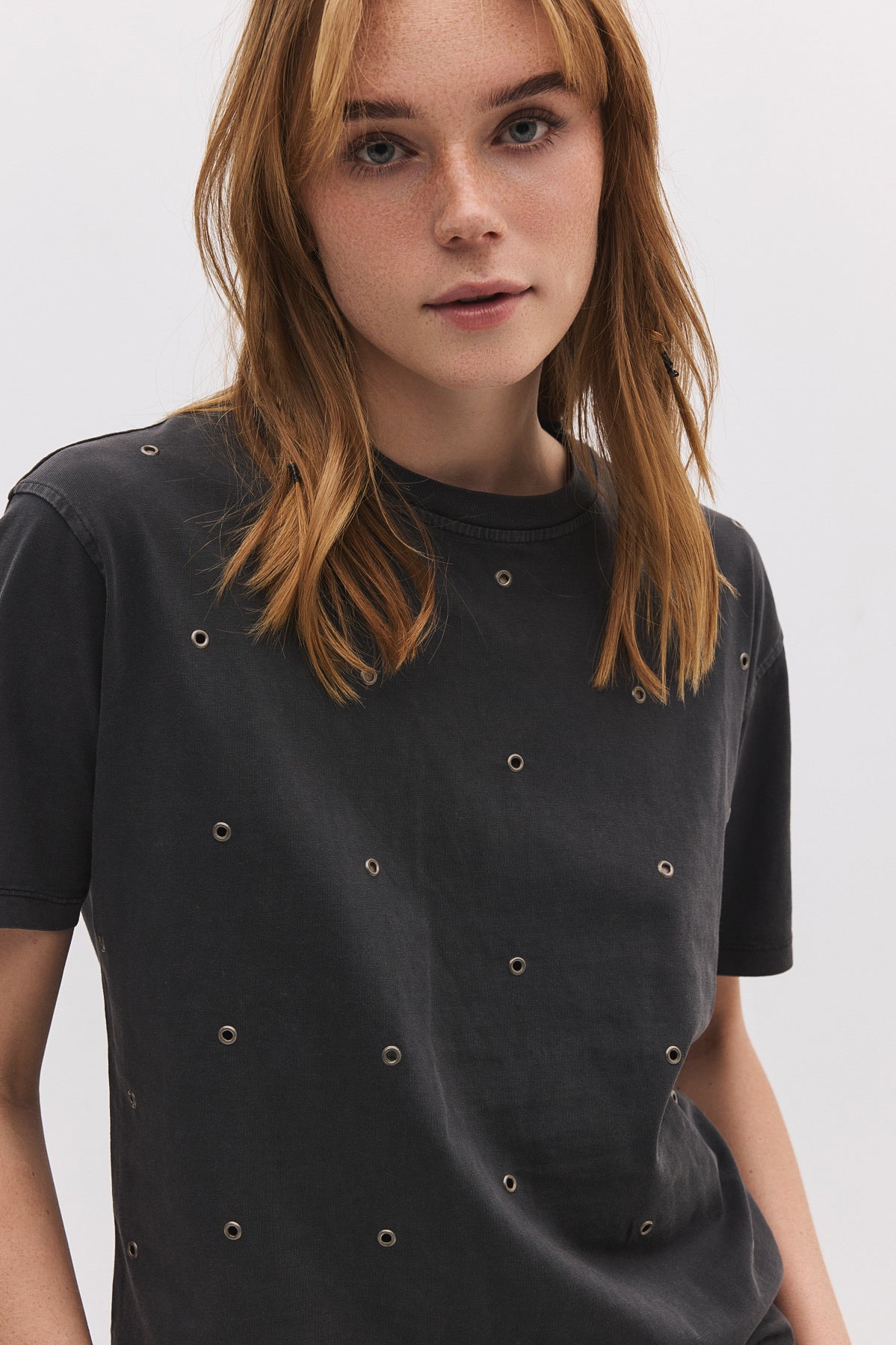 Metallring-T-Shirt