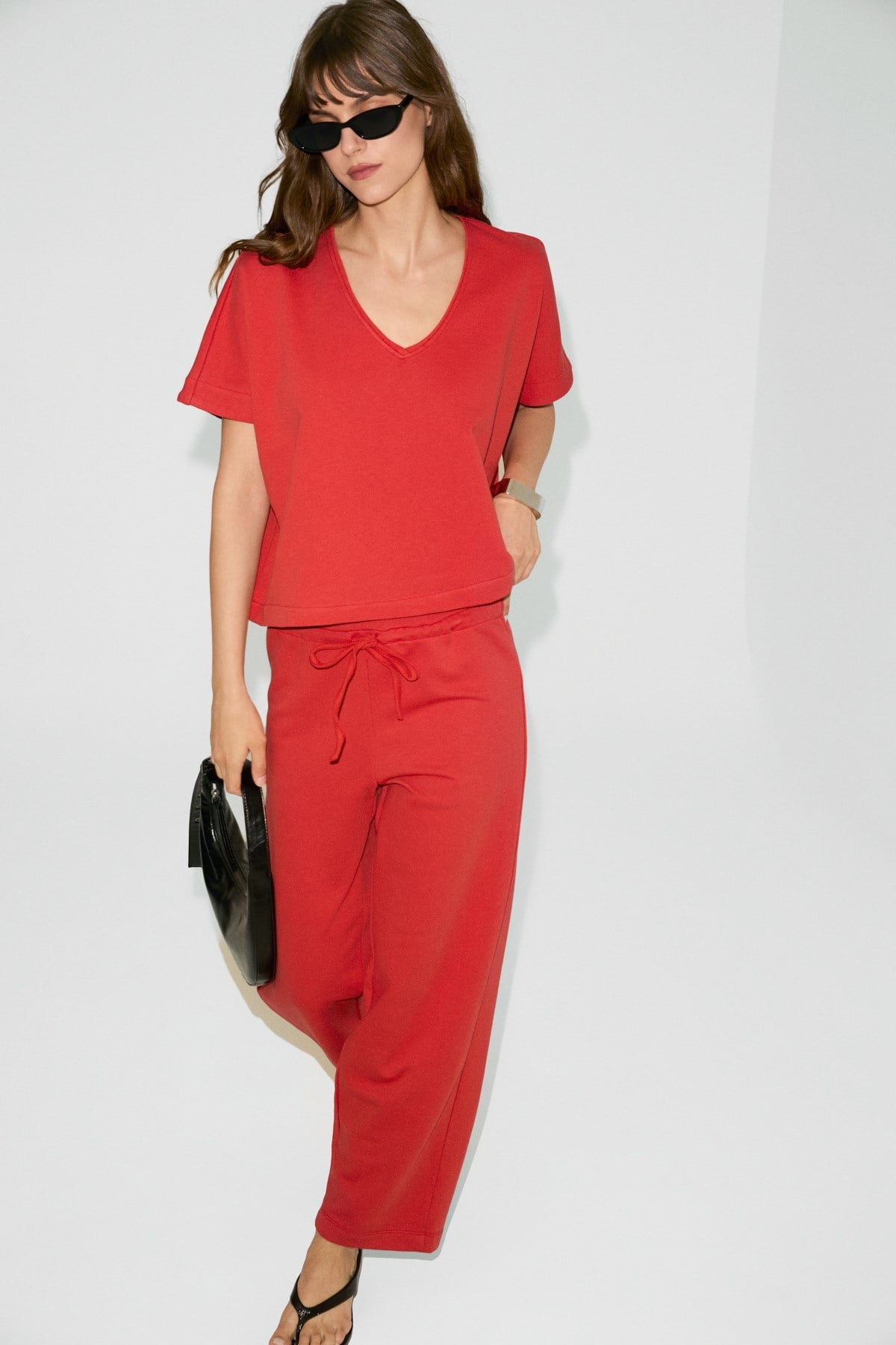 ETHIQUET Milane Damen V-Ausschnitt Loungewear Set Pomegranate flower
