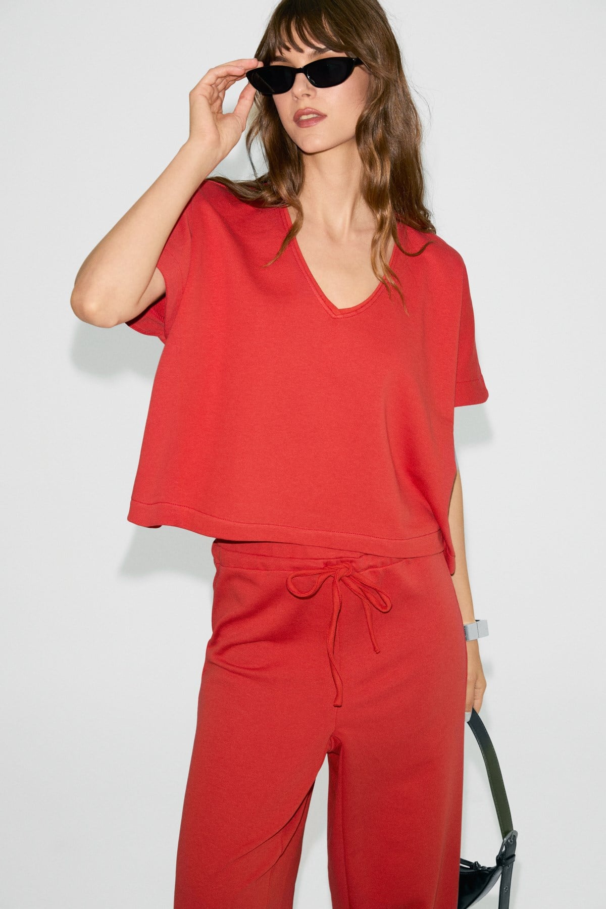 ETHIQUET Milane Damen V-Ausschnitt Loungewear Set Pomegranate flower
