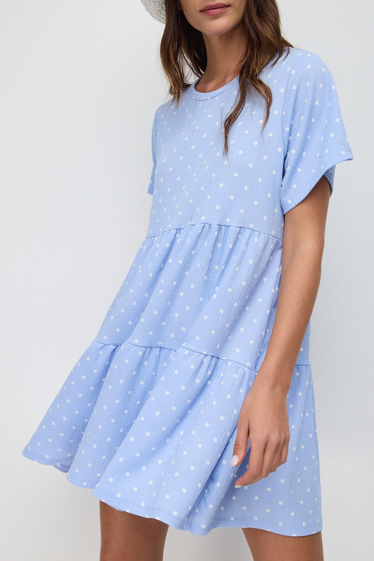 Ausgestelltes, kurzärmeliges Minikleid
