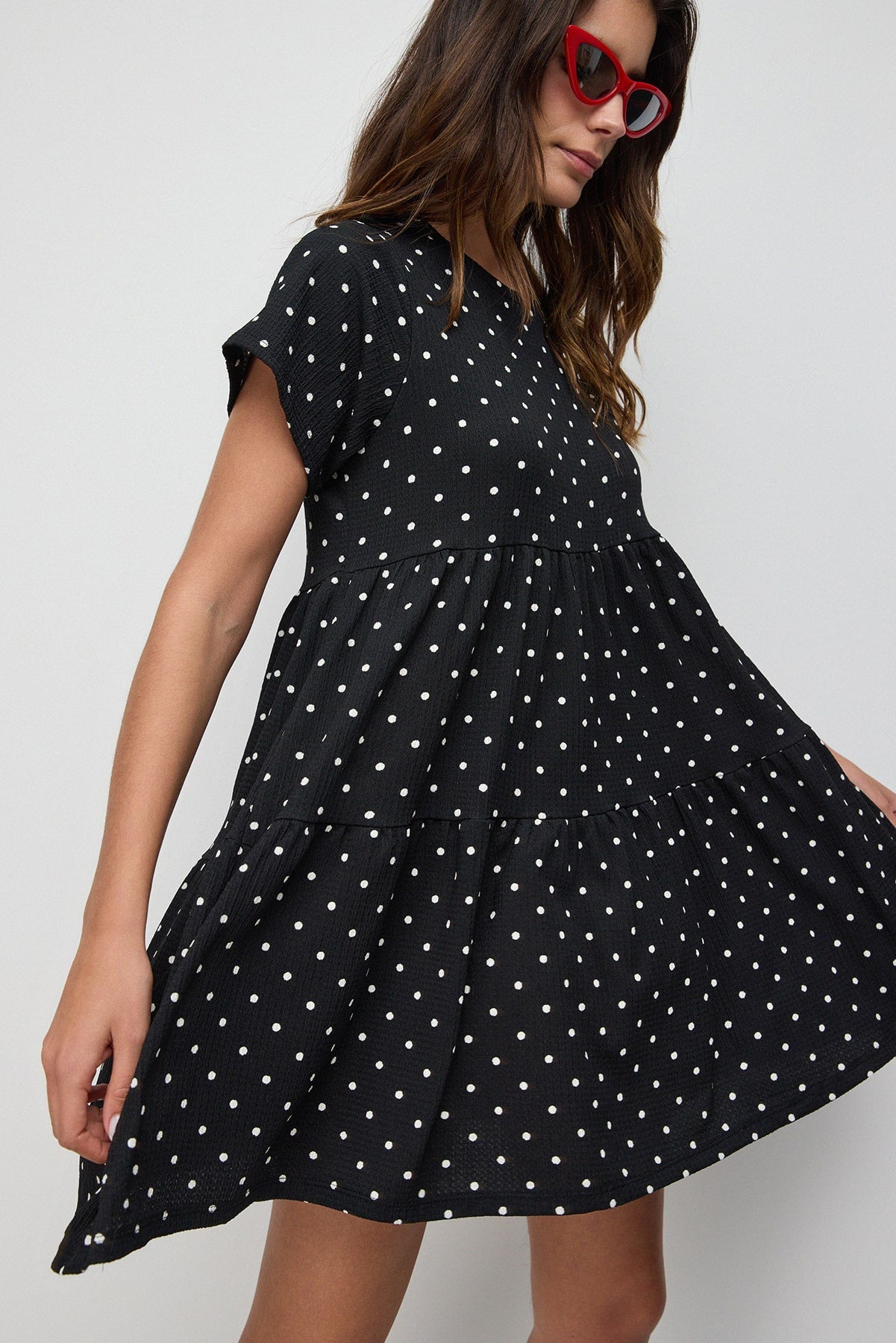 Ausgestelltes, kurzärmeliges Minikleid