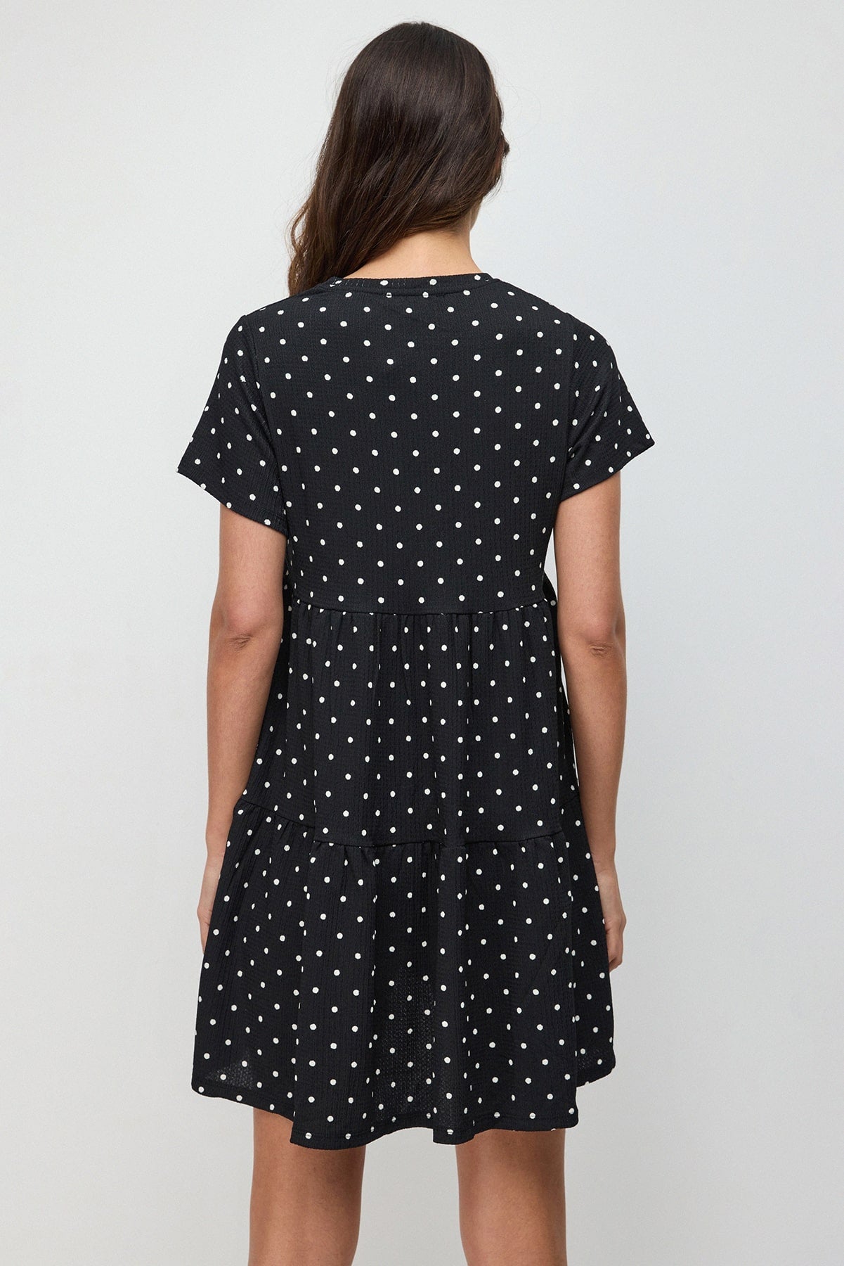 Ausgestelltes, kurzärmeliges Minikleid