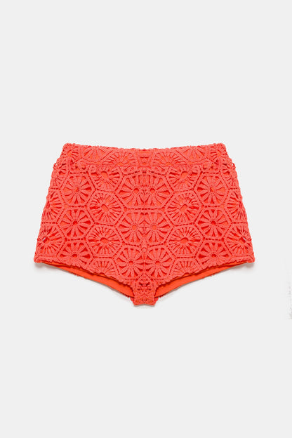 Mini-Shorts aus Spitze