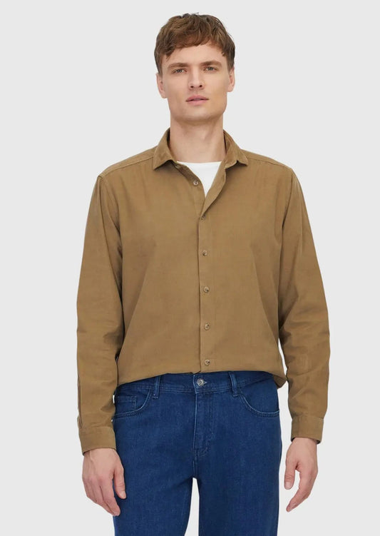 Lässiges Hemd aus 100 % Baumwolle mit schlichter Mink-Webart