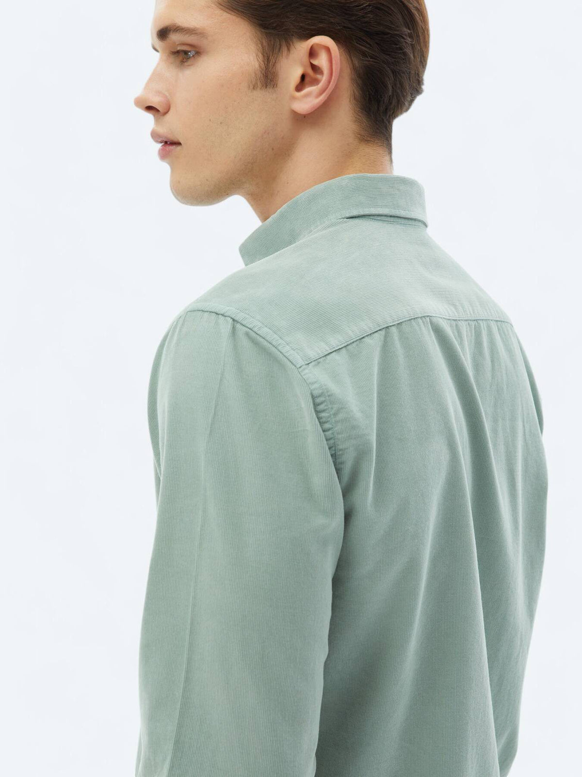 Minzfarbendes Ripp-Shirt aus Baumwolle