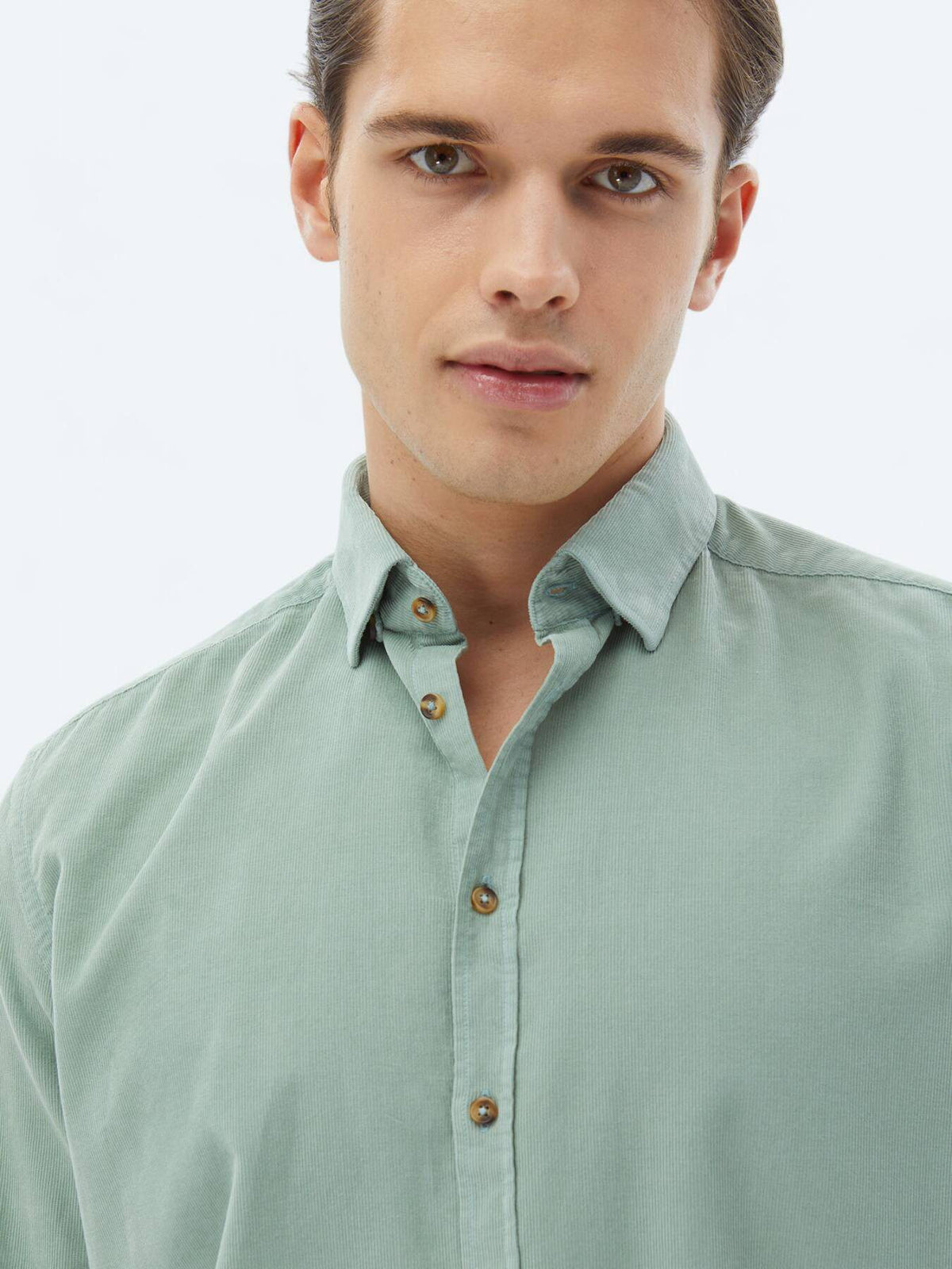 Minzfarbendes Ripp-Shirt aus Baumwolle