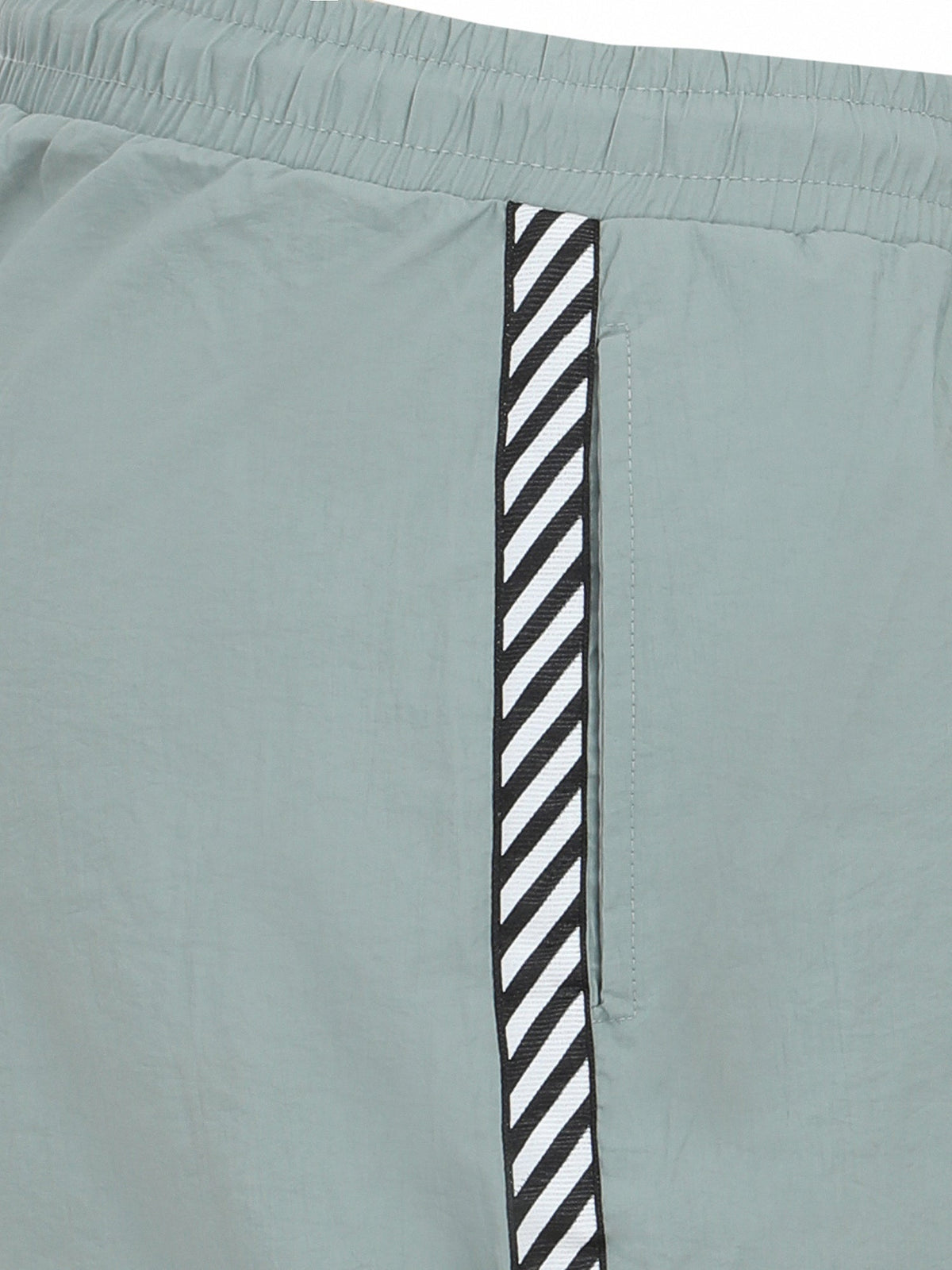 Gemusterte Shorts