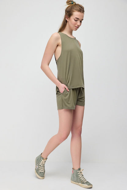 Langes Tanktop mit gekreuztem Rückendesign, aus Modal-Gewebe