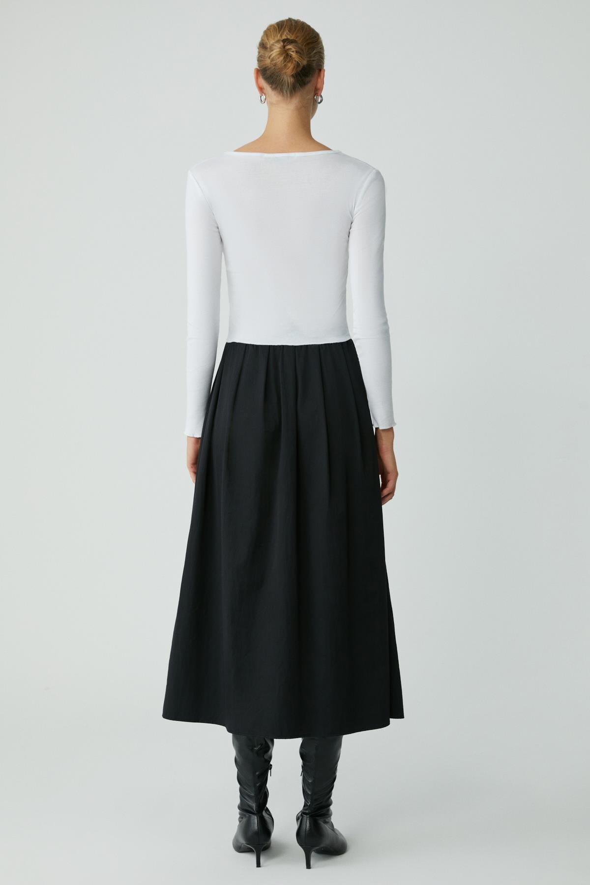 ETHIQUET MODEST BLEINE Damen Bundrock Schwarz