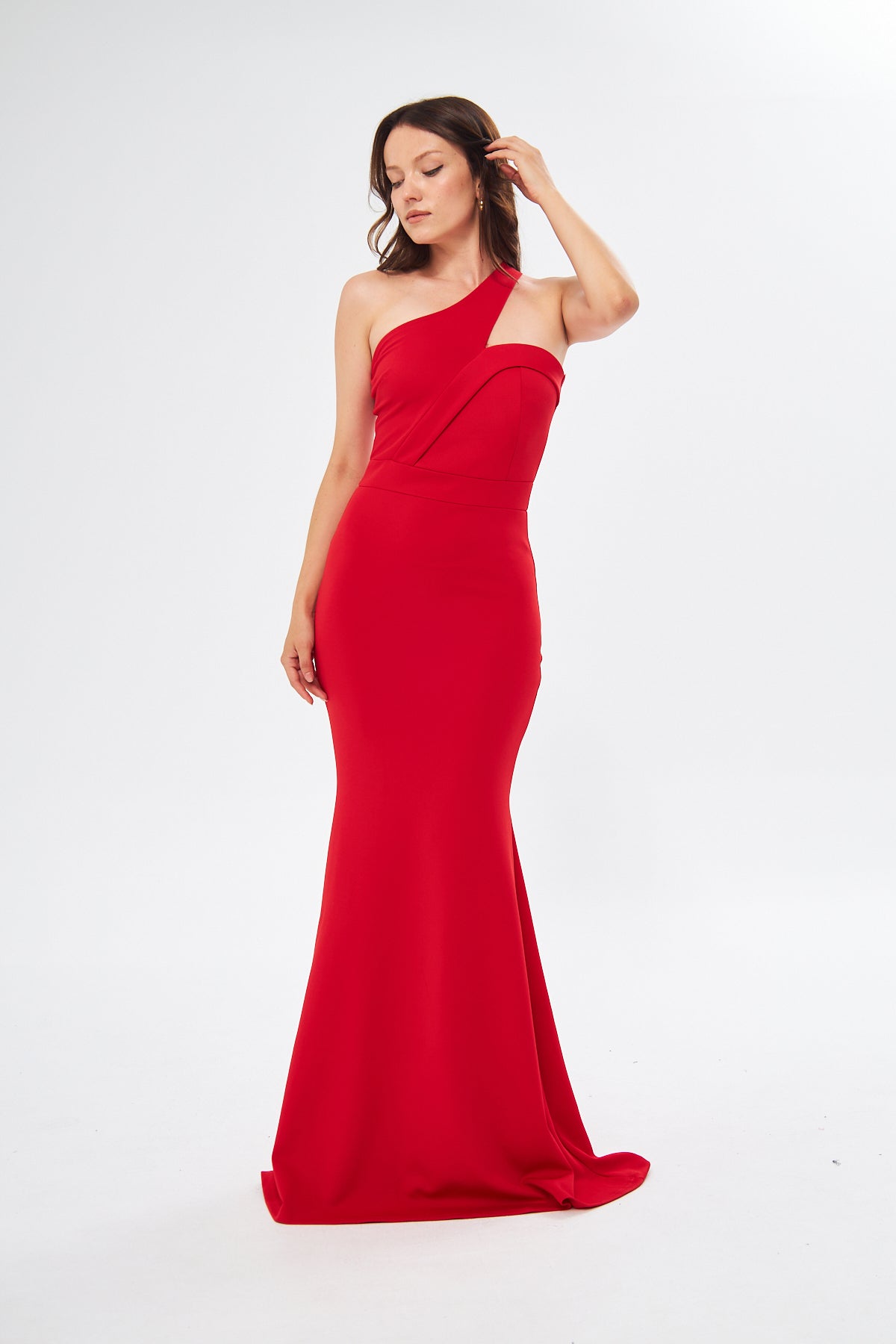 Maxikleid mit asymmetrischem Ausschnitt