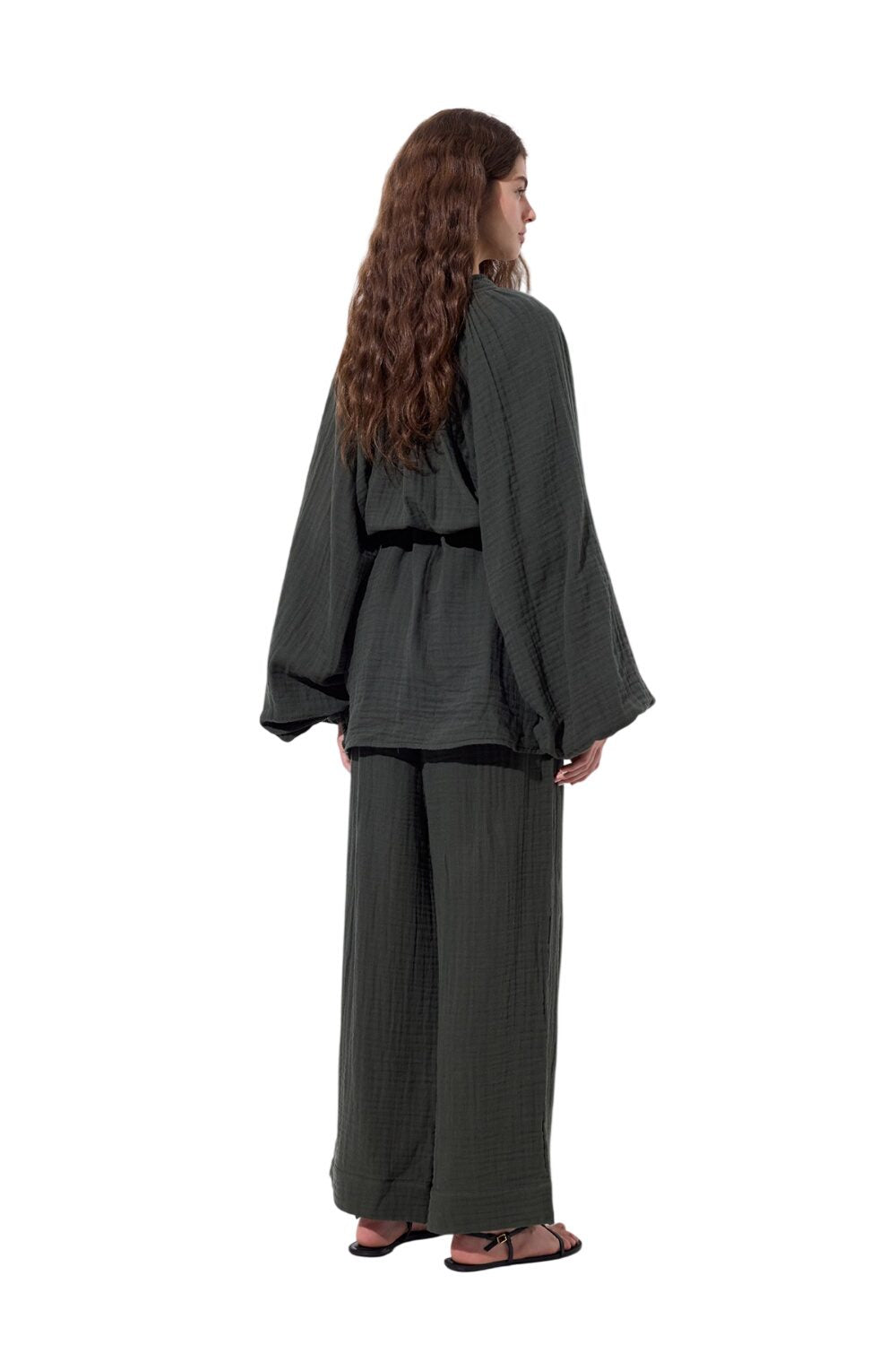 Blaue Musselinbluse zum Binden
