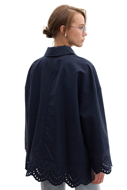 GESTICKTES DESIGN TRENCH COAT SCHWARZ