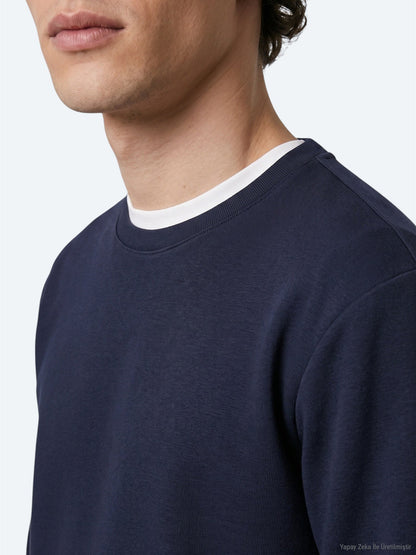 Marineblaues schlichtes Sweatshirt