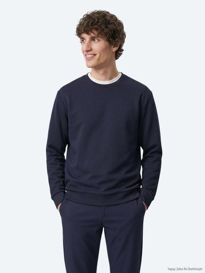 Marineblaues schlichtes Sweatshirt