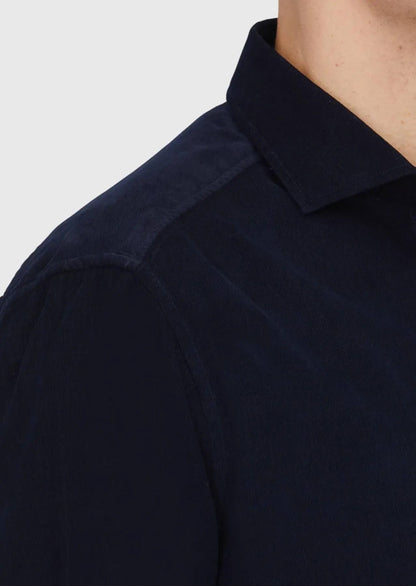 Marineblaues, schlichtes Freizeithemd aus 100 % Baumwolle