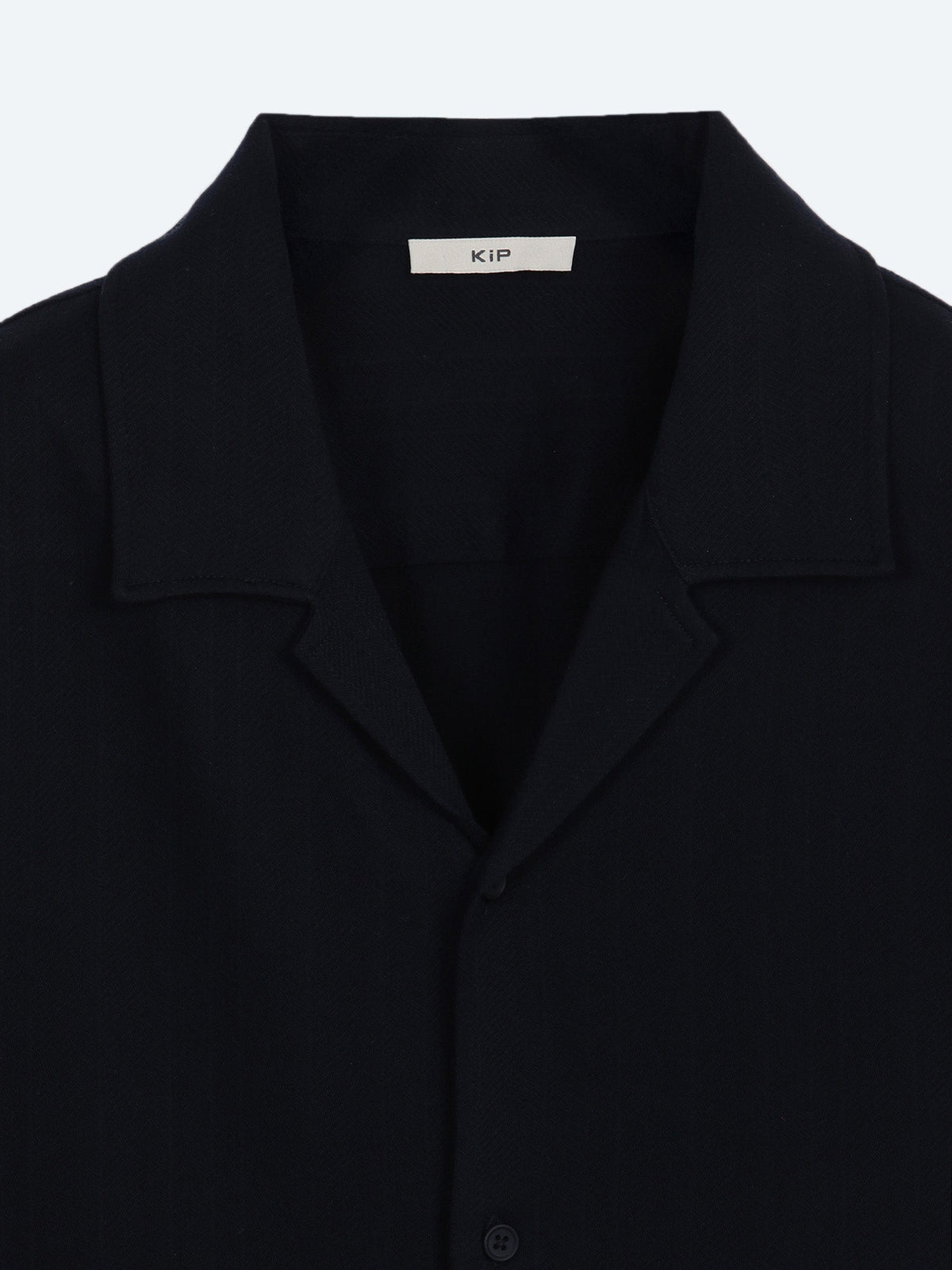 Marineblaue gestreifte Baumwollshirt