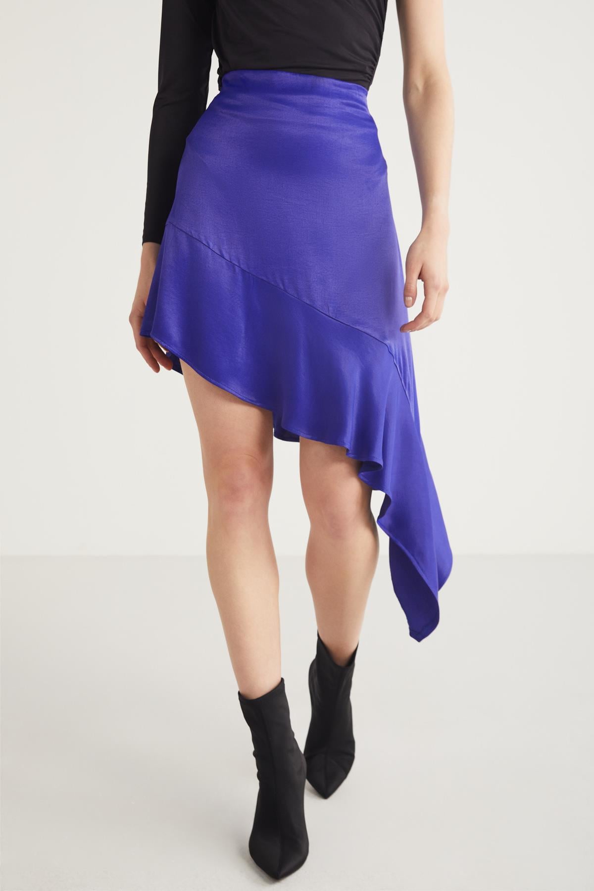 ETHIQUET NELLIE Damen Asymmetrischer Satinrock Violett