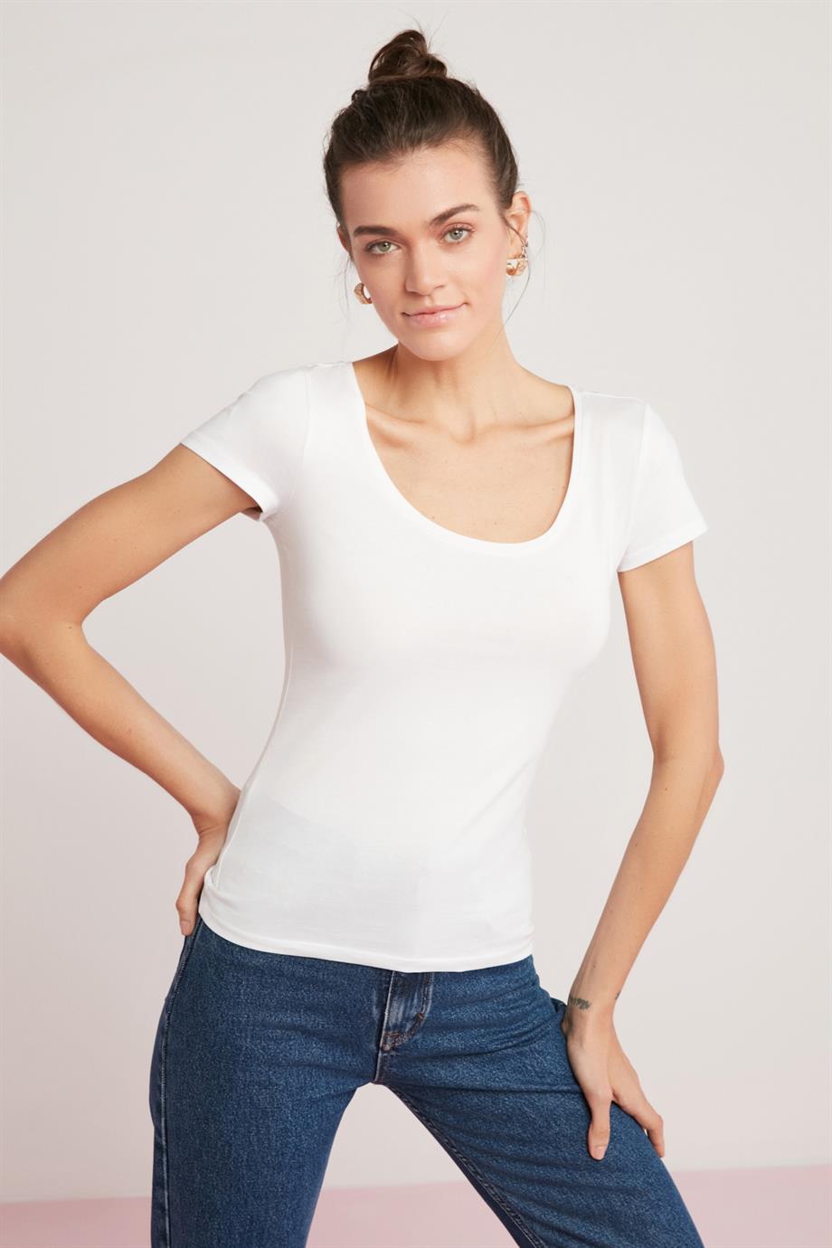 ETHIQUET NIXIE Strick Regular Body Schwarz-Weiss