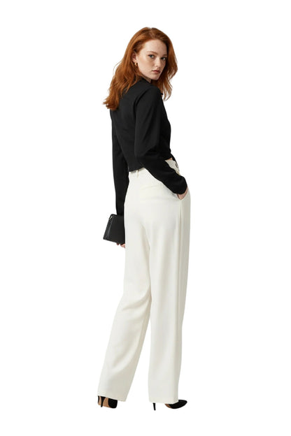 Crop-Bluse mit Bindeband vorne